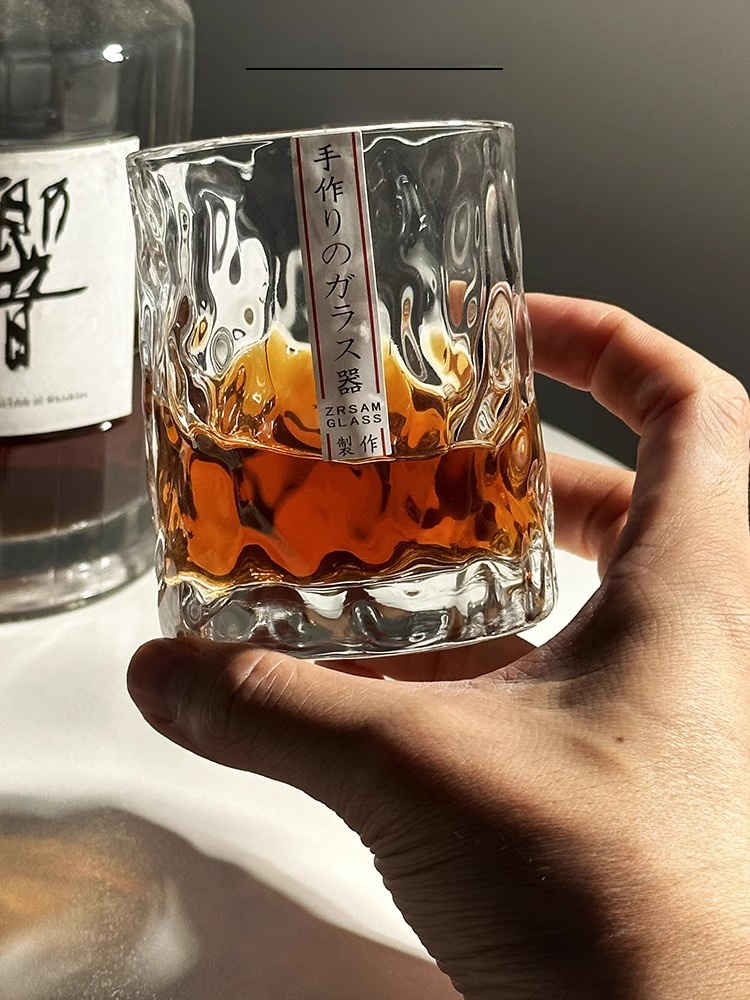 Стеклянная чаша ручной работы  – обзор и цена Wine Whiskey Beer